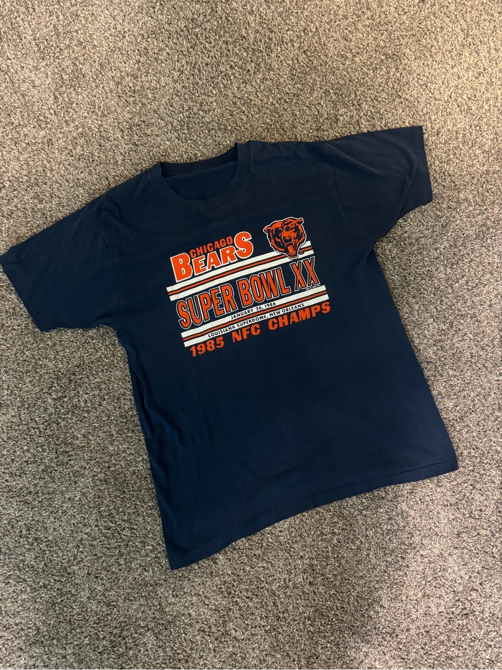 VINTAGE 1985 CHICAGO BEARS SHIRT (Size M)